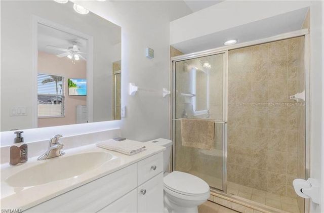 1004 33rd AVE, Cape Coral, FL 33993