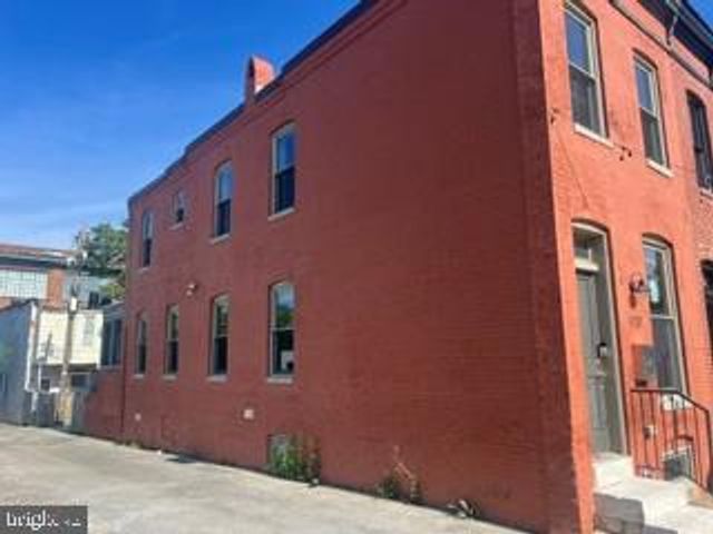917 N PORT ST, Baltimore, MD 21205