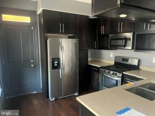 917 N PORT ST, Baltimore, MD 21205