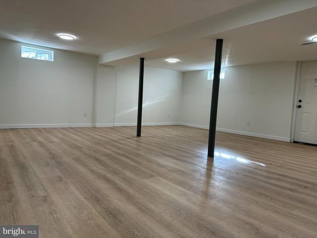 1763 HILLSIDE DR, Cherry Hill, NJ 08003