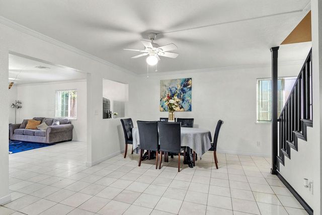 1521 Dezzani Ln, Modesto, CA 95358