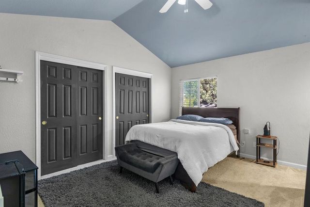 1521 Dezzani Ln, Modesto, CA 95358