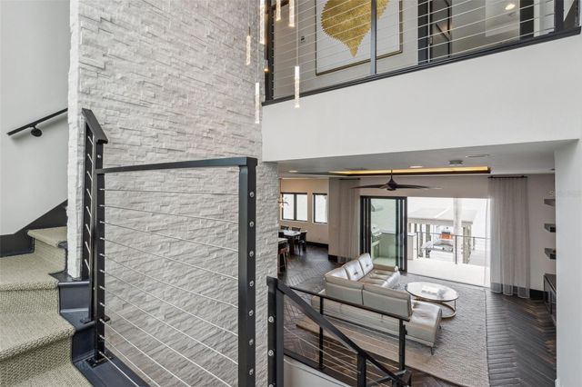 7801 9TH AVENUE S, St Petersburg, FL 33707