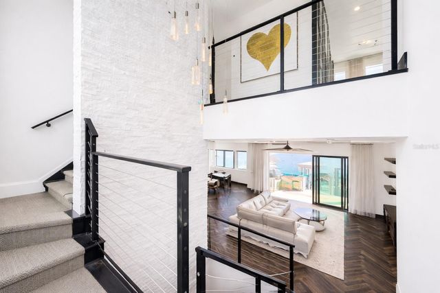 7801 9TH AVENUE S, St Petersburg, FL 33707