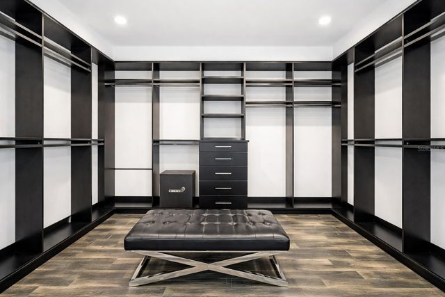 7801 9TH AVENUE S, St Petersburg, FL 33707