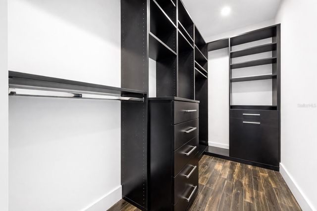 7801 9TH AVENUE S, St Petersburg, FL 33707