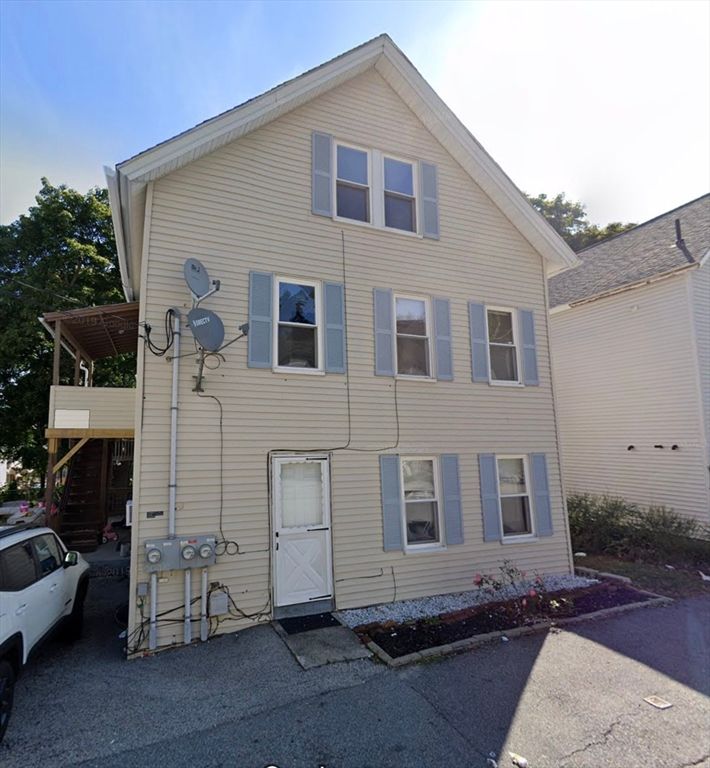 5 Thenius St 2, Worcester, MA 01607