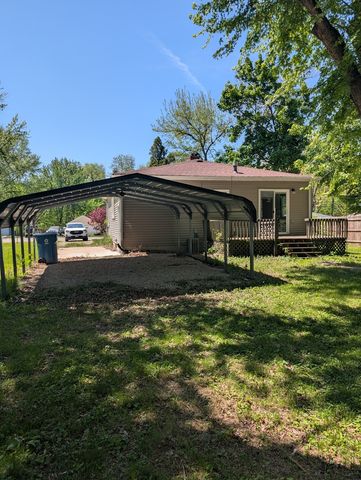 3412 2nd Street, East Moline, IL 61244