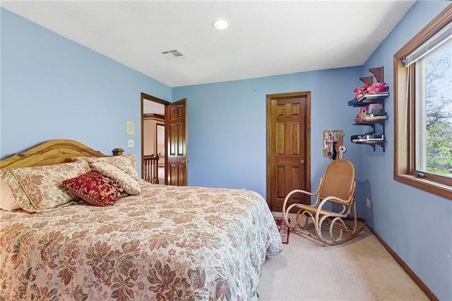 14300 S Smart Road, Greenwood, MO 64034