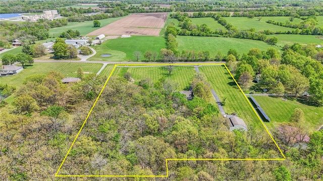 14300 S Smart Road, Greenwood, MO 64034