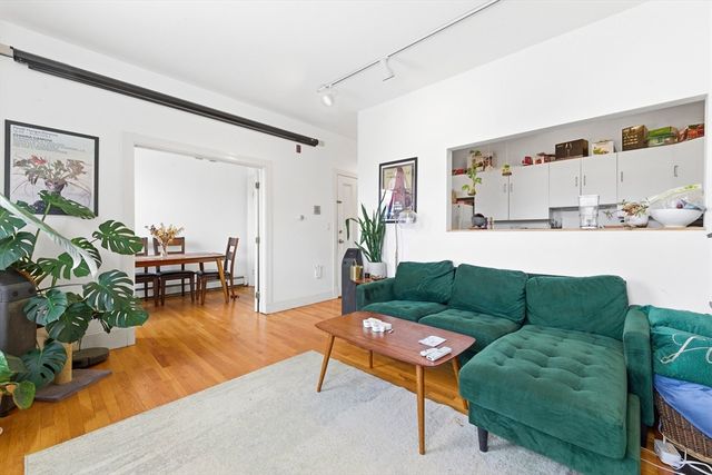 676 Massachusetts Ave 5, Boston, MA 02118