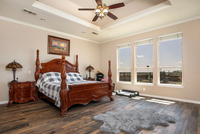 4816 Prairie Chapel Trail, Crandall, TX 75114