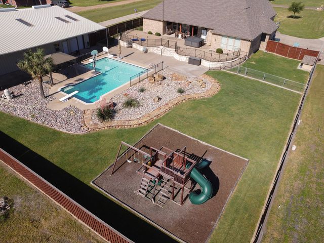 4816 Prairie Chapel Trail, Crandall, TX 75114