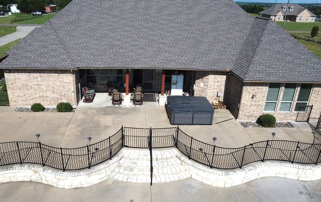 4816 Prairie Chapel Trail, Crandall, TX 75114