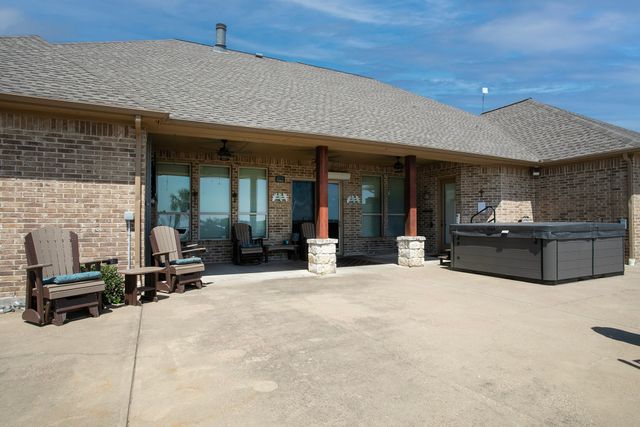 4816 Prairie Chapel Trail, Crandall, TX 75114