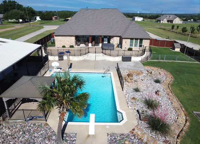 4816 Prairie Chapel Trail, Crandall, TX 75114