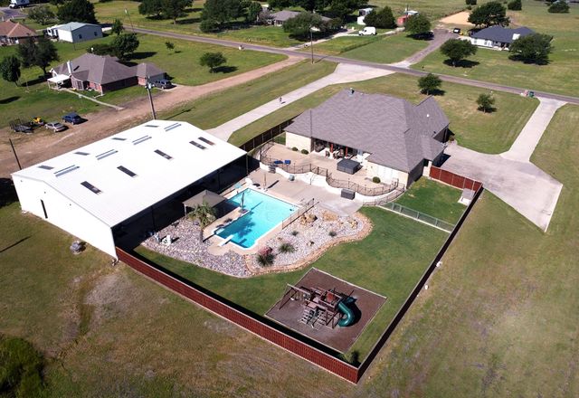 4816 Prairie Chapel Trail, Crandall, TX 75114