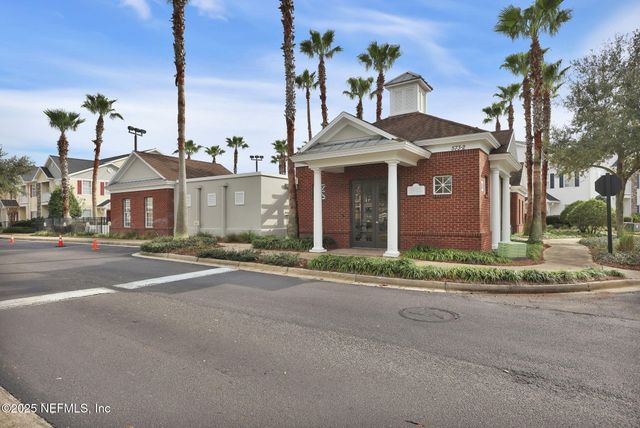 575 OAKLEAF PLANTATION Parkway, 1502, Orange Park, FL 32065