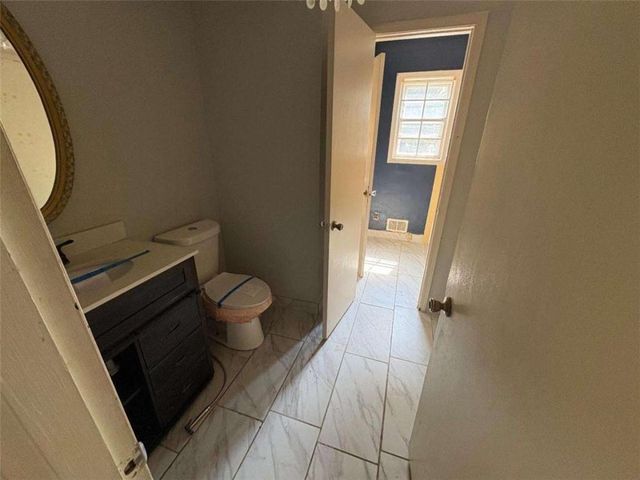 801 S Carter Drive S, Jonesboro, GA 30236