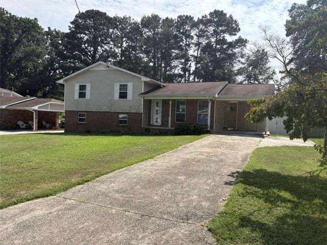 801 S Carter Drive S, Jonesboro, GA 30236