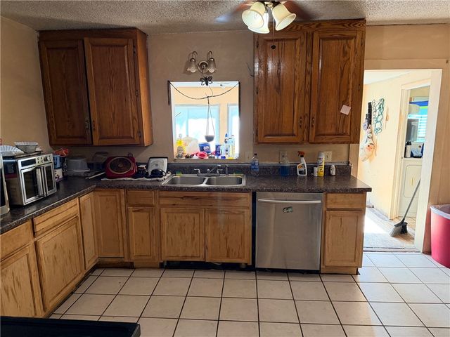 252 Center Avenue, Harrison, AR 72601