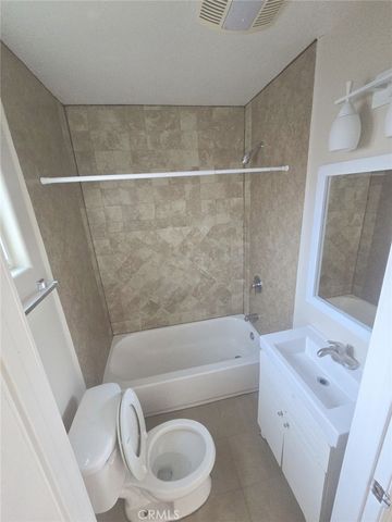 628 W 59th Place, Los Angeles, CA 90044