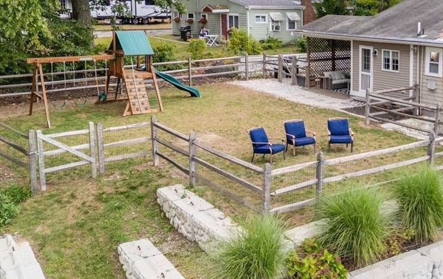 21 Shepard Ave, Pembroke, MA 02359