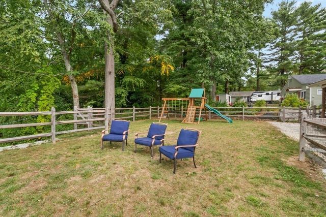 21 Shepard Ave, Pembroke, MA 02359