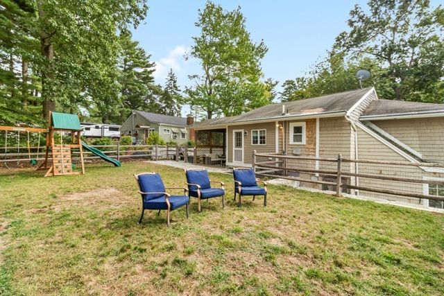 21 Shepard Ave, Pembroke, MA 02359