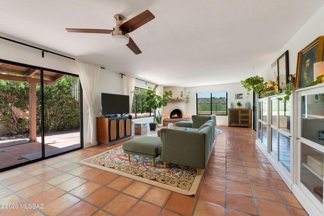 5436 N Paseo Sonoyta, Tucson, AZ 85750