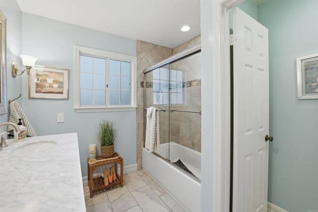 2404 Via Del Aquacate, Fallbrook, CA 92028