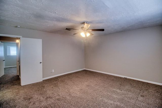 6393 S Briar Bayou Drive, Houston, TX 77072