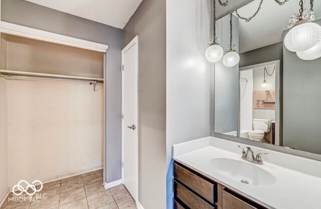 7627 Vintage Court, Lawrence, IN 46226