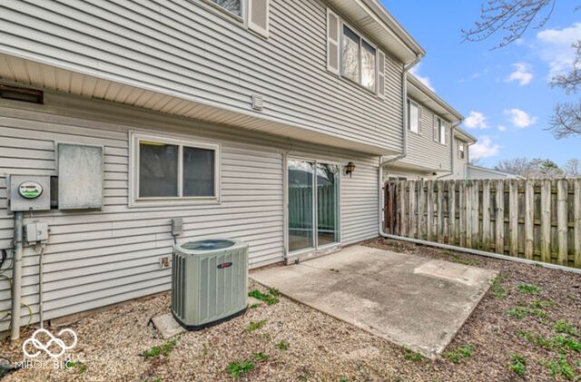 7627 Vintage Court, Lawrence, IN 46226