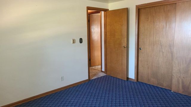 2410 LINA LANE, Green Bay, WI 54304