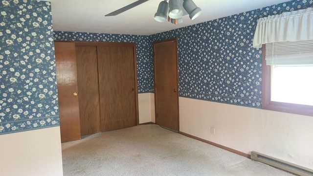 2410 LINA LANE, Green Bay, WI 54304