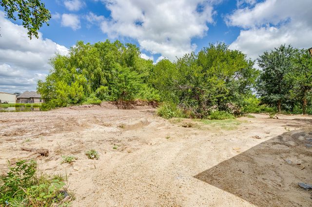 247 Jimmy Lane, Millsap, TX 76066