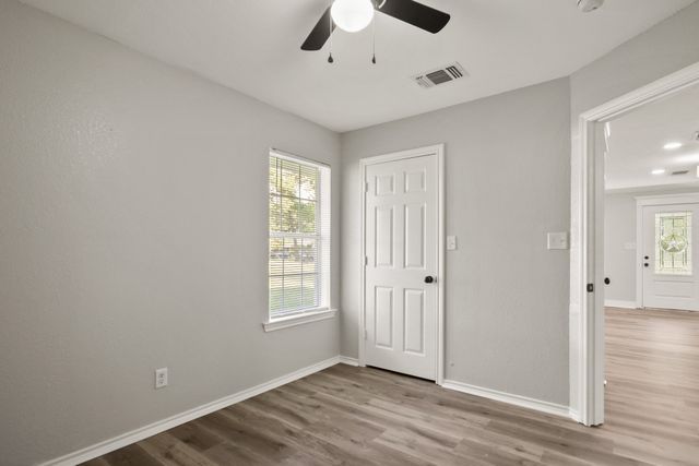 194 County Road 1720, Mt Pleasant, TX 75455