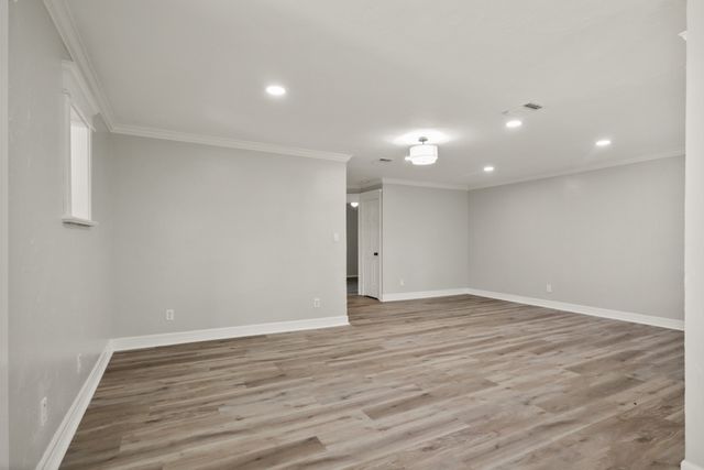 194 County Road 1720, Mt Pleasant, TX 75455