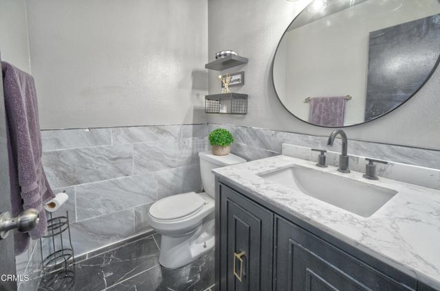 83 Cabrillo Court, Santa Paula, CA 93060
