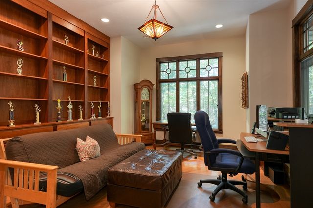 325 Green St, Boylston, MA 01505