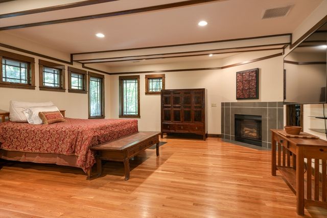 325 Green St, Boylston, MA 01505