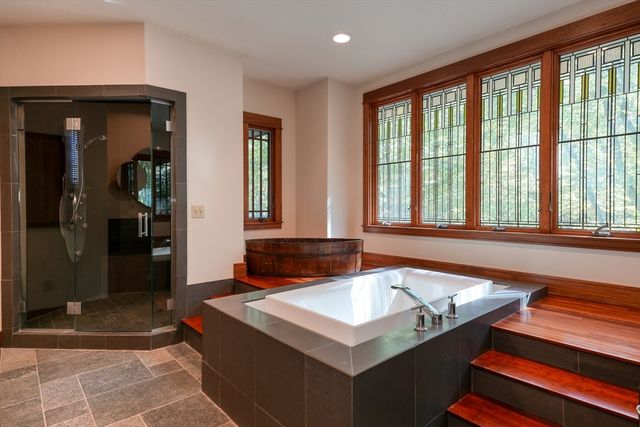 325 Green St, Boylston, MA 01505