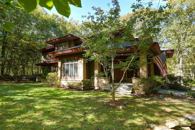 325 Green St, Boylston, MA 01505