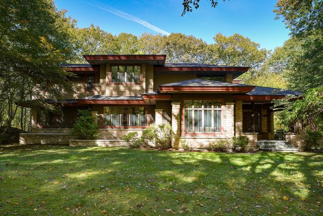 325 Green St, Boylston, MA 01505