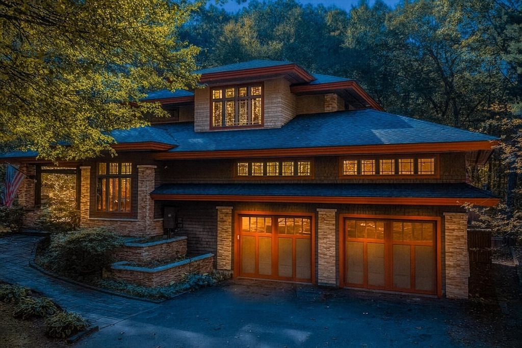 325 Green St, Boylston, MA 01505