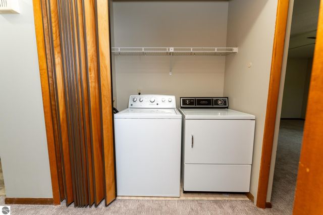 240 Peachwood Lane, Mt Pleasant, MI 48858
