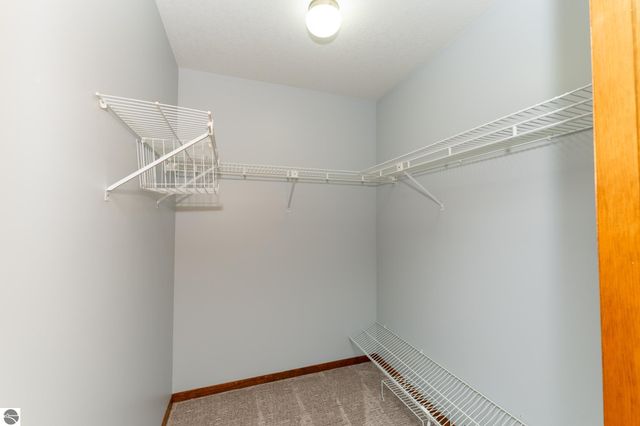 240 Peachwood Lane, Mt Pleasant, MI 48858