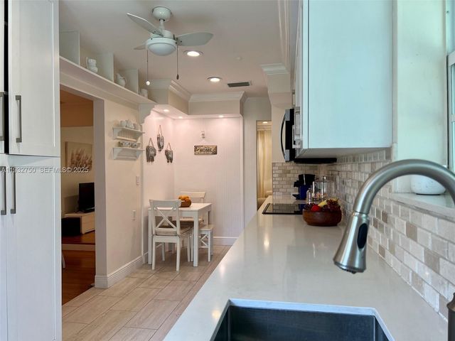 130 Malaga Ave, Coral Gables, FL 33134