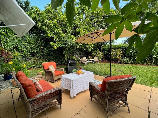 130 Malaga Ave, Coral Gables, FL 33134